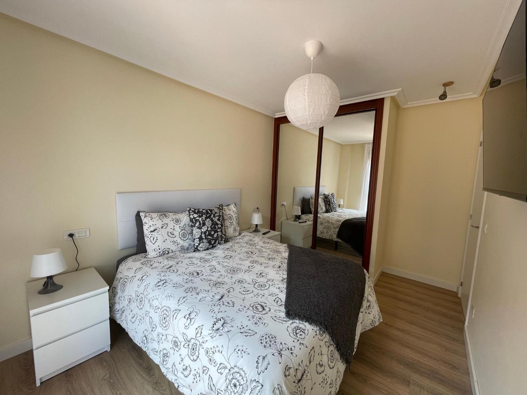 Apartamento Cueto II Soto Del Barco Luaran gambar